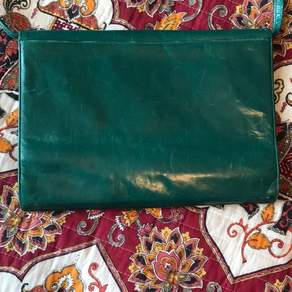 Vintage Nina Clutch - Picture 5 of 8